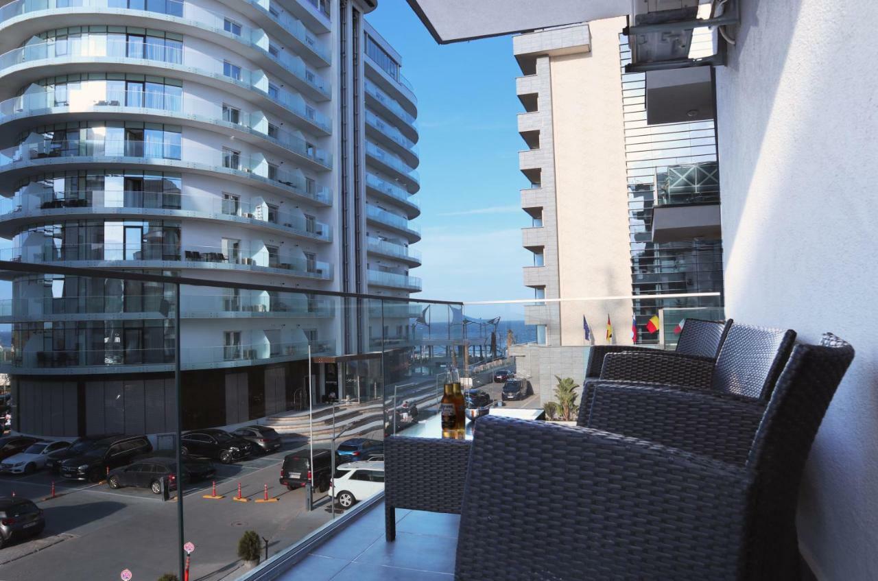 Luxury Apartment By The Sea Mamaia Exterior foto